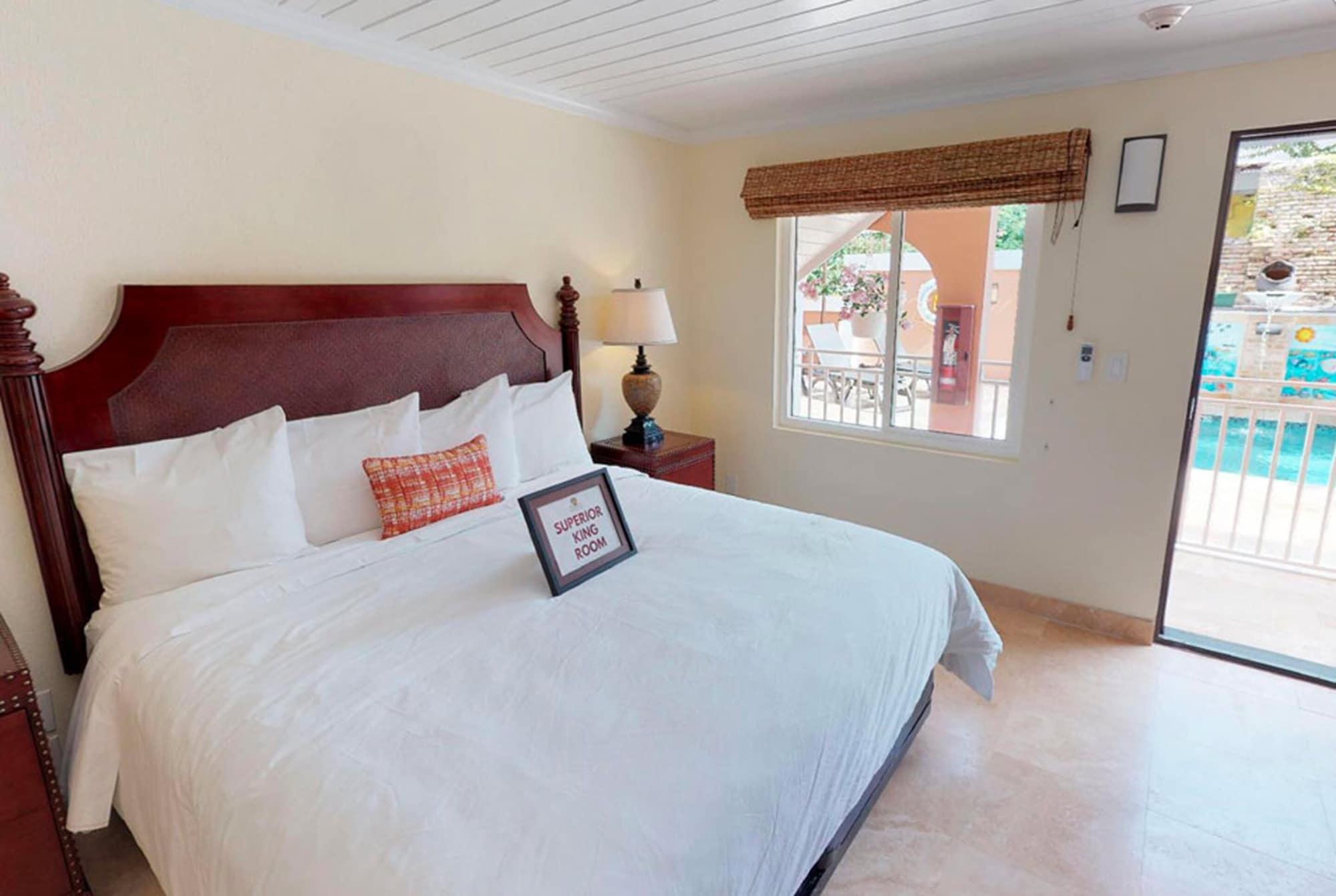 Company House Hotell Christiansted Exteriör bild