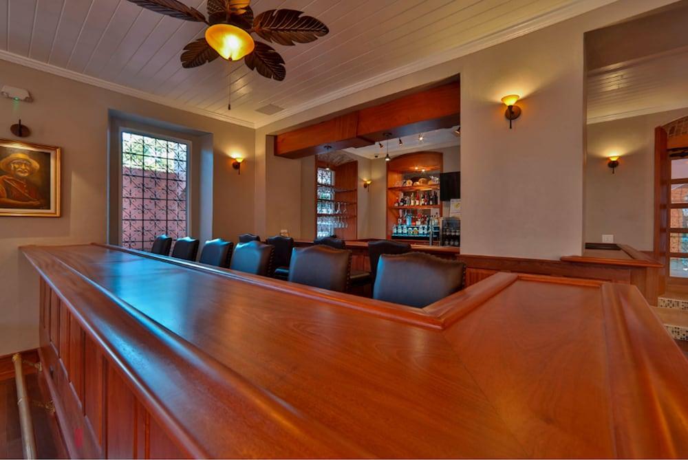 Company House Hotell Christiansted Exteriör bild